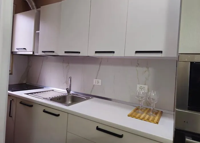 Cozy In The Center Of Апартаменты